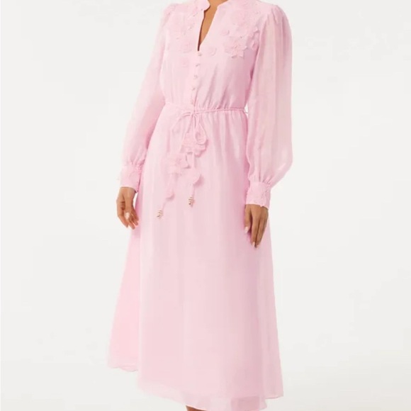 Ever New Soft Pink Long Sleeve Dress - Picture 2 of 4